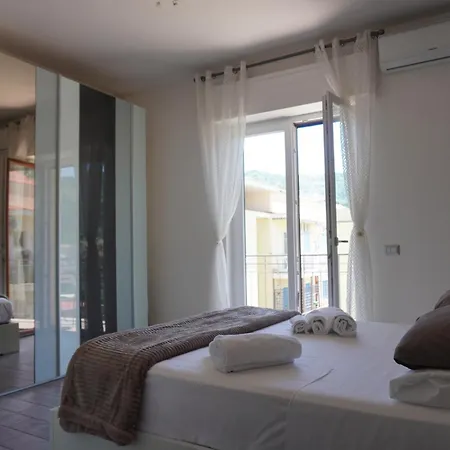 Casa Nelida, Centre Apartment