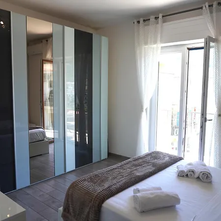 Appartamento Casa Nelida, Centre *