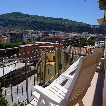 Casa Nelida, Centre شقة سورينتو