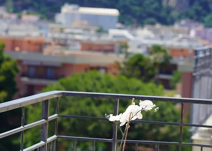 Casa Nelida, Centre سورينتو